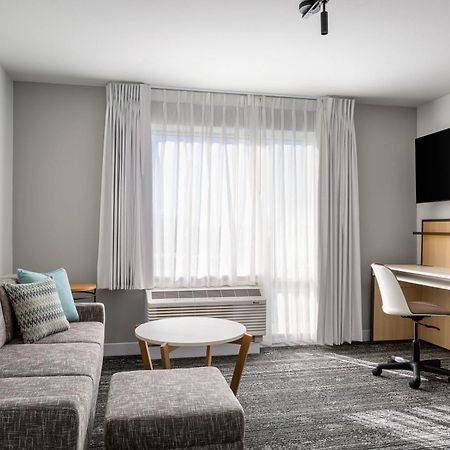 Towneplace Suites By Marriott Iron Mountain Exterior foto