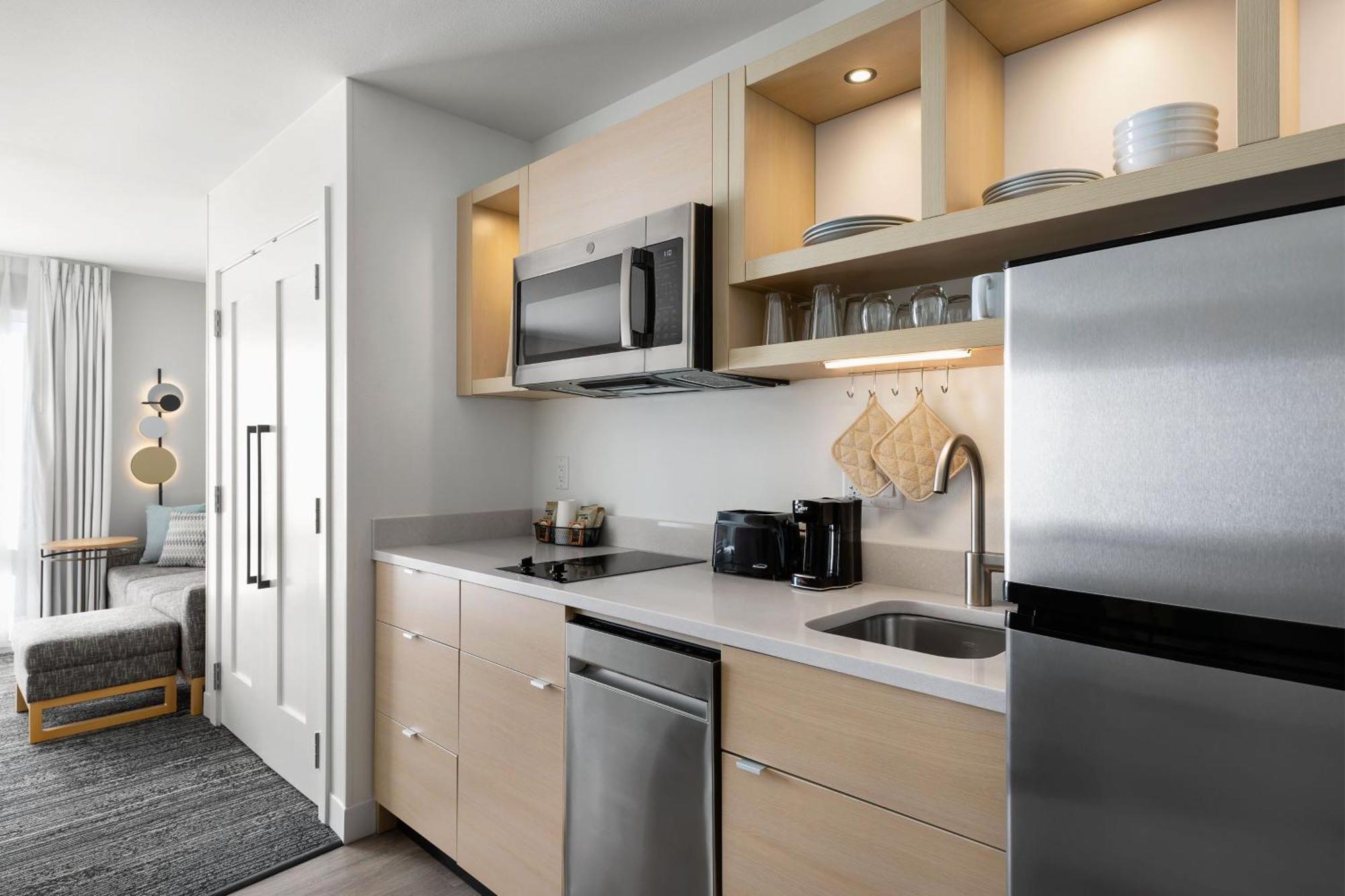 Towneplace Suites By Marriott Iron Mountain Exterior foto