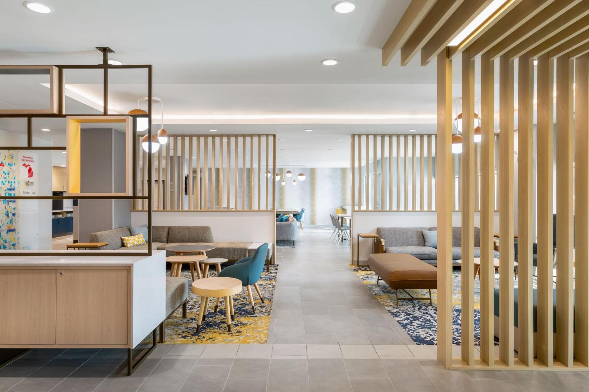 Towneplace Suites By Marriott Iron Mountain Exterior foto